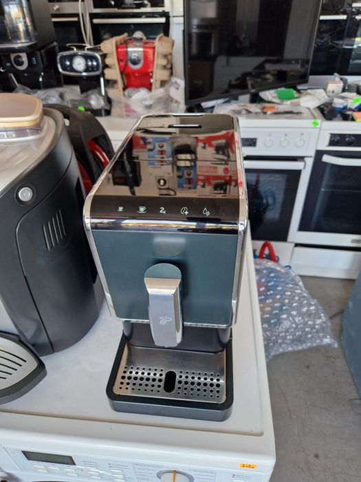 Кафе машина робот Tchibo Esperto Caffe