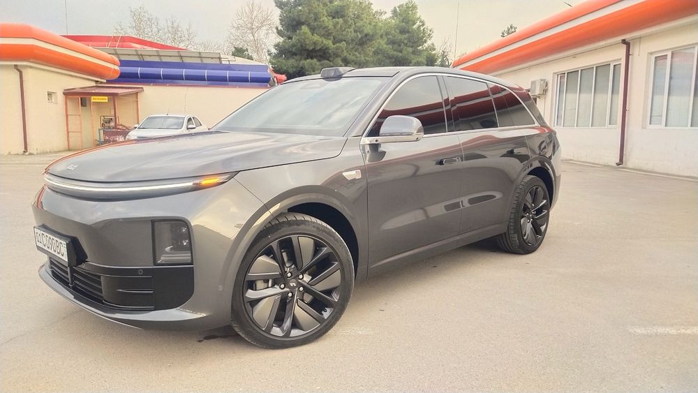 Lixiang L6 srochna sotiladi