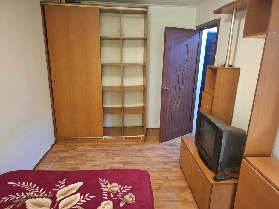 Proprietar metrou Lujerului - Dr. Taberei , vand garsoniera
