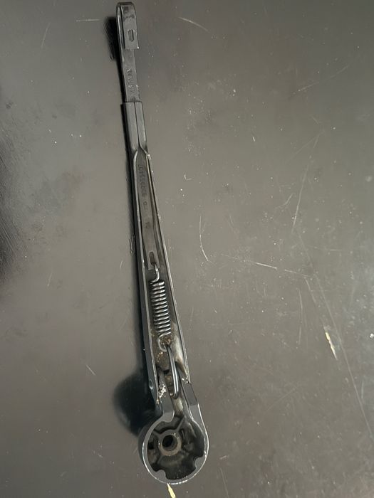 Чистачка/рамо от Audi A3 8l ! Като нова! Оригинал! Плюс подарък!