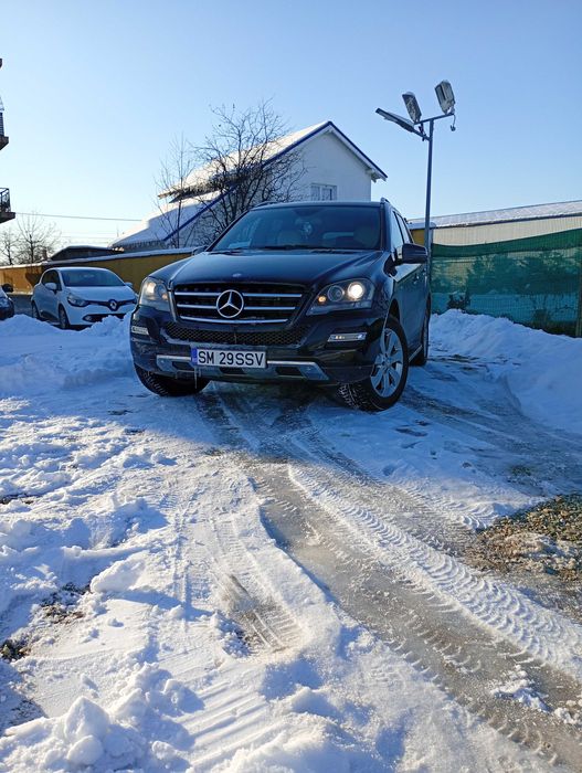 Vand Mercedes ML 300, 2011, Motor 3.0 V6 Diesel, Euro 5, Grand Edition
