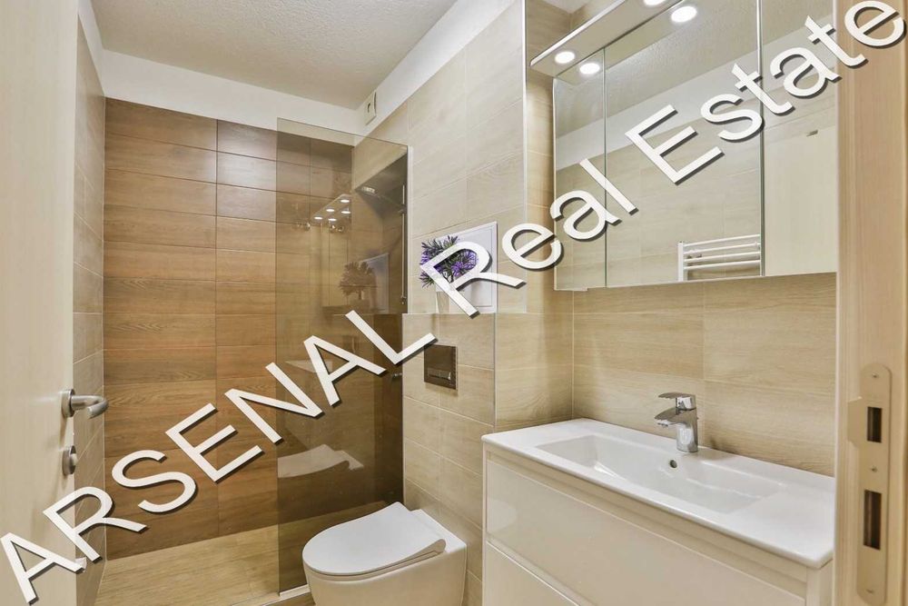 Дава се под наем Тристаен апартамент в София, Изгрев - 185 кв.м за 1450 € - Снимка #5