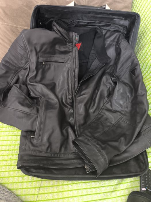 Продам мотокуртку