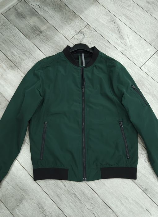 Мъжко тънко яке в зелен цвят LC WAIKIKI