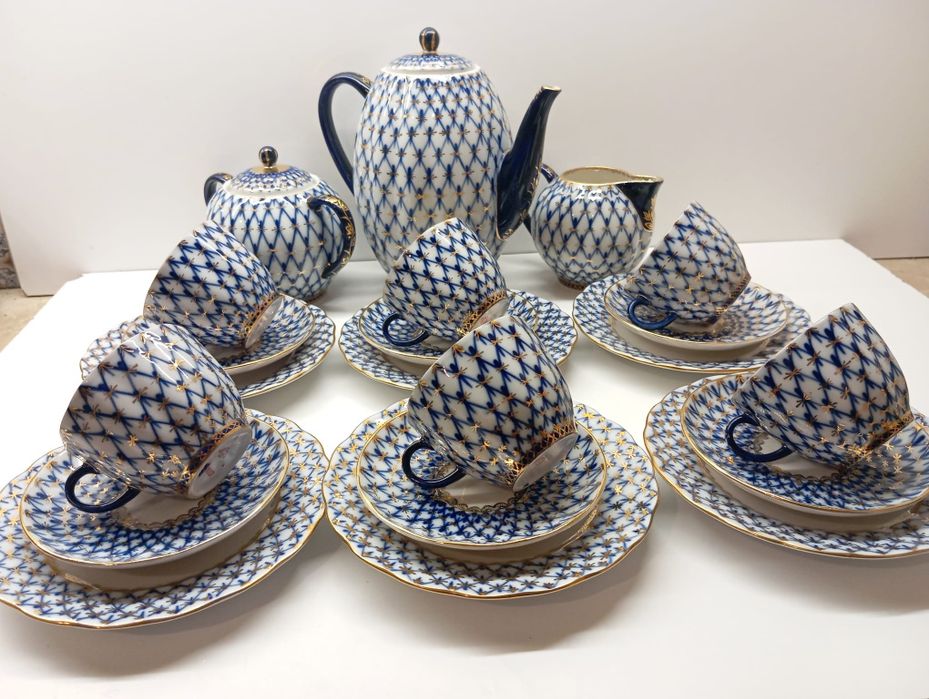 Руски порцелан. Сервиз.