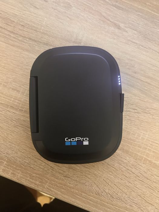 vand/schimb drona karma pro ( fara camera)