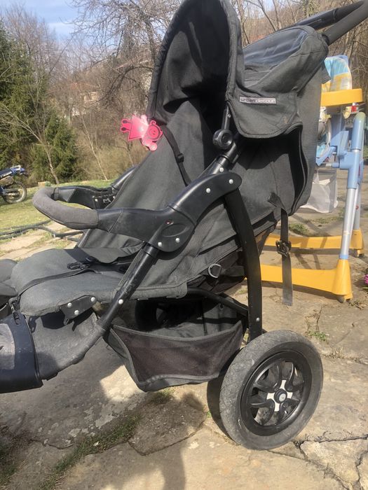 Детска количка от Англия,Mercedes Amg-шапка