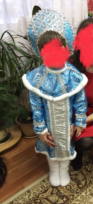 Продается костюм снегурочки