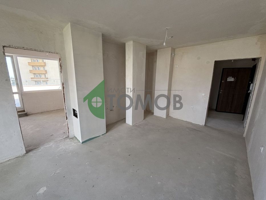 Продава се Тристаен апартамент в Стара Загора, Три чучура - север - 132 кв.м за 849 €/кв.м - Снимка #2