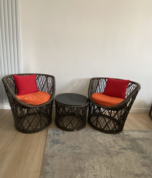 Кресла + стол натуральный ротанг