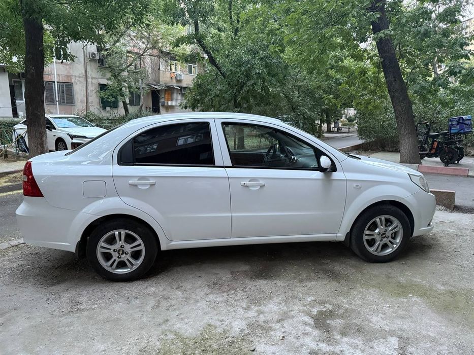 Nexia 3 сотилади срочно