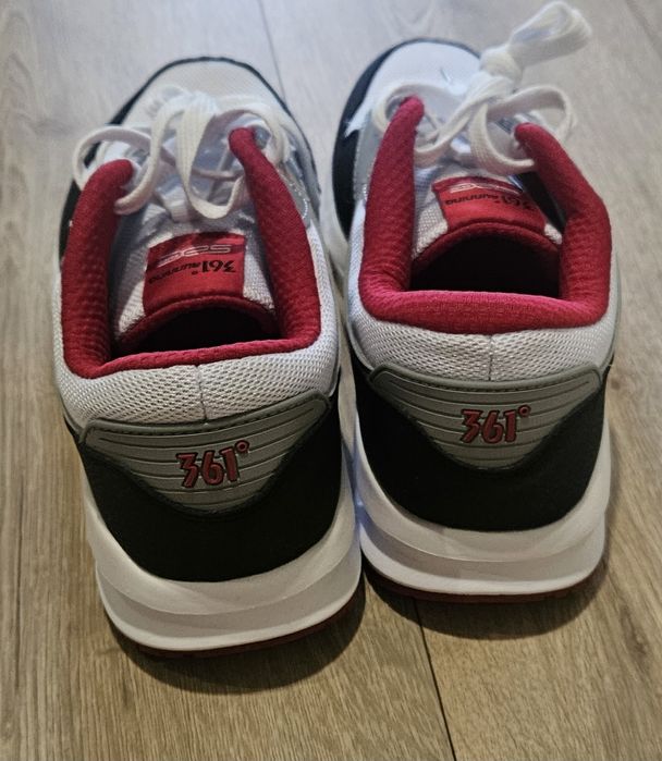 Кроссовки 361° новые