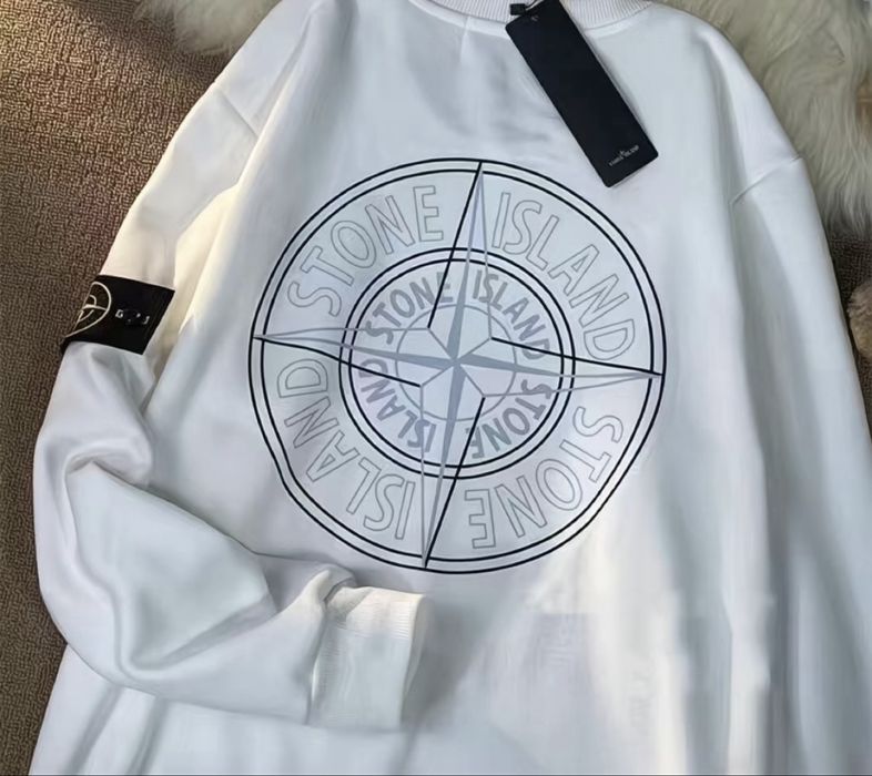 Толстовки с капюшоном