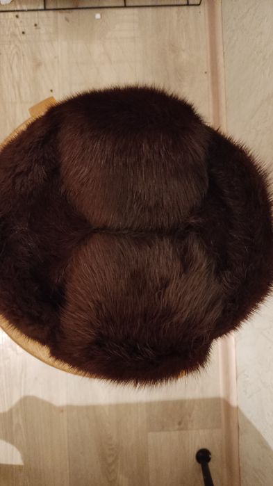 Шапка норковая, натуральная.