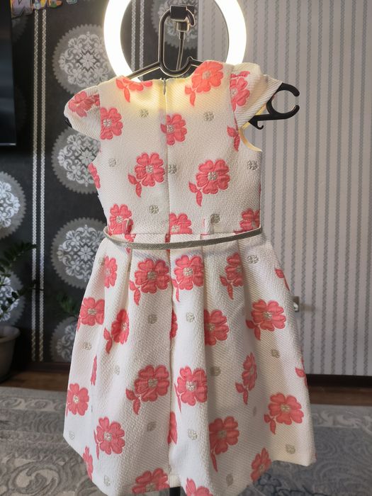 Продам детское платье