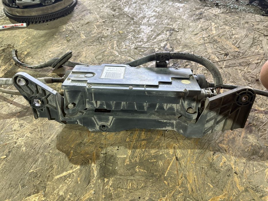 Renault Scenic 2006 година Мотор електрическа ръчна спирачка