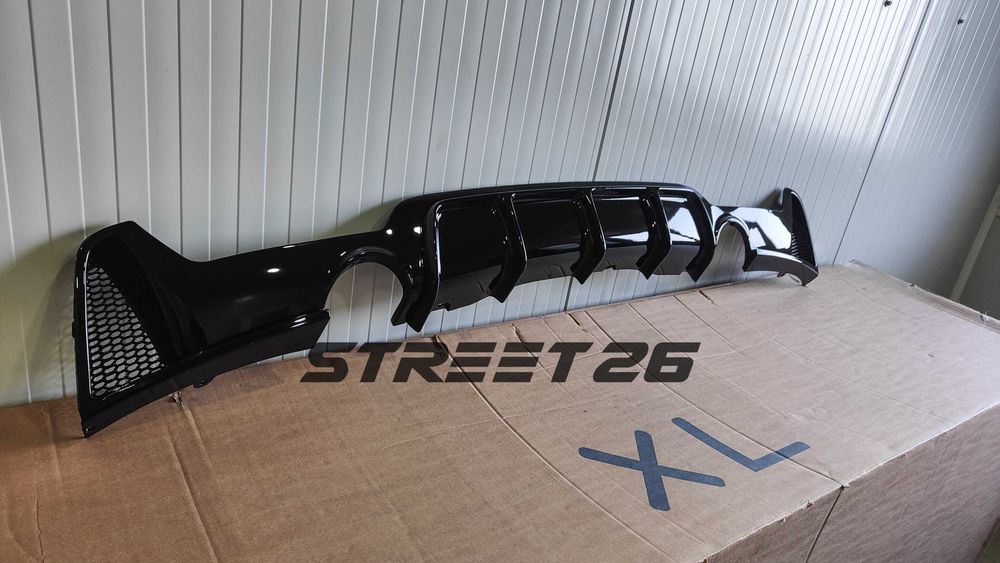 Difuzor BMW Seria 4 F32 F33 F36 (2013-2021) Negru Lucios 435i 440i