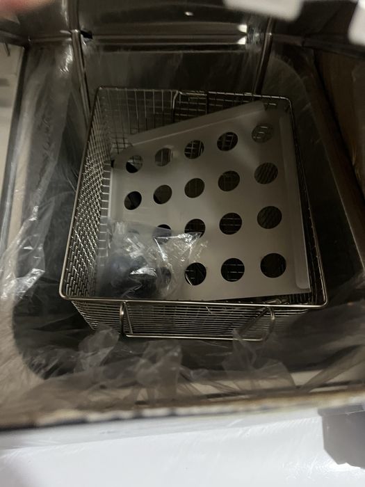 Продам фритюрницу