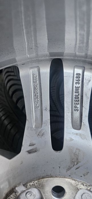 Audi  a4 allroad b8 b9 245 45 18 2x7mm2x6mm michelin