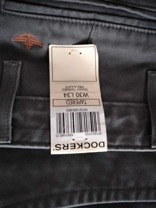 Dockers Alpha Original Chino, Slim Fit Tapered Khakis - Burma Grey