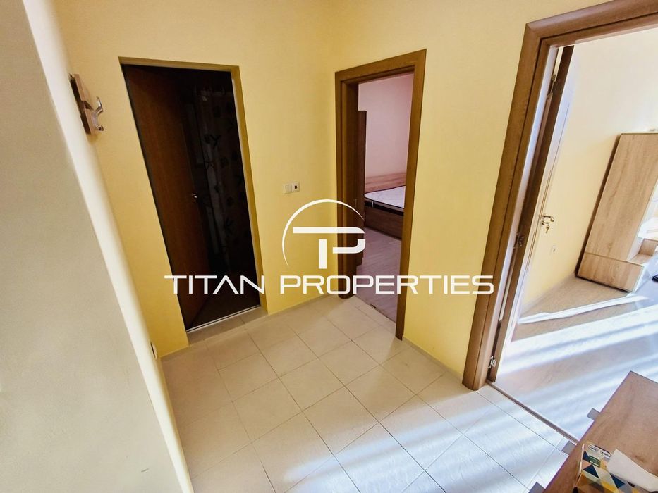 Дава се под наем Двустаен апартамент в Бургас, Меден рудник - зона В - 65 кв.м за 398.82 € - Снимка #4