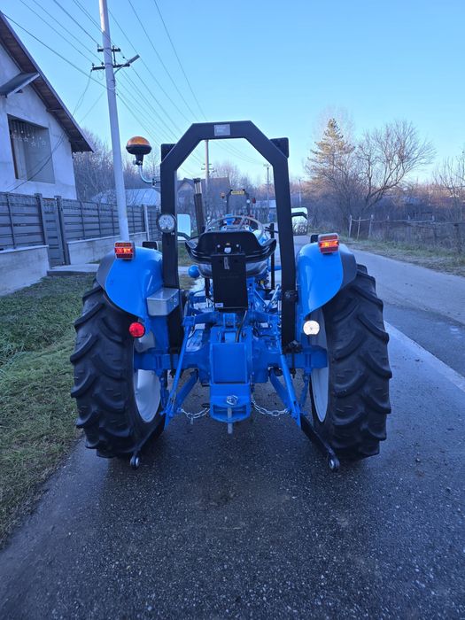 Tractor Ford Dexta 2000