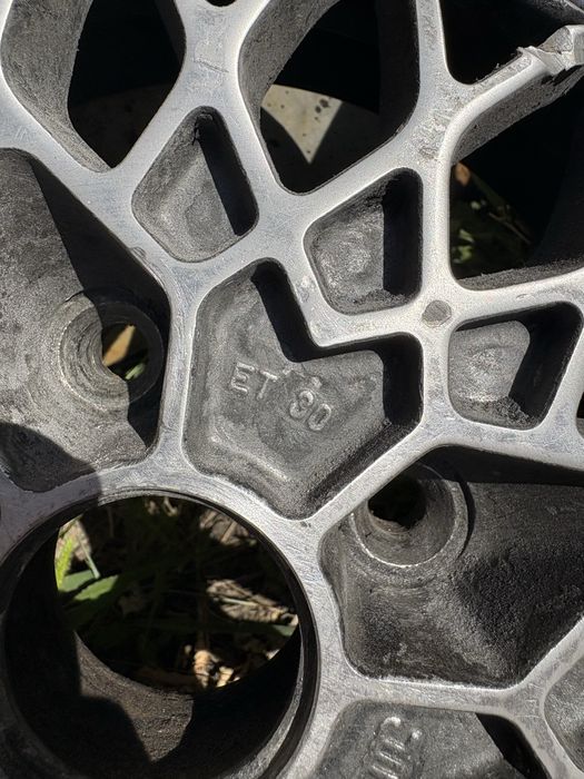 Продам диски R13