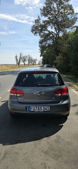 Volkswagen Golf 6 Style 1.6 TDI – 105 CP – 2011