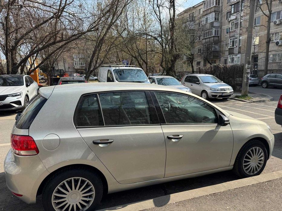 VOLKSWAGEN Golf 2012 — imagine 5