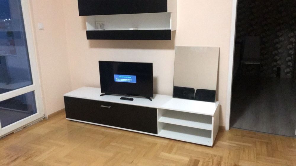 Заменям 2Стаен Апартамент 64кв Коматево. Без агенций