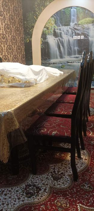 Стол стул сотилади