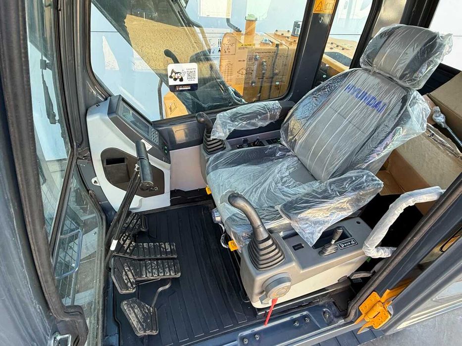 Мини багер Hyundai R85A – 77 к.с., 8.1 т, Нов 2026 (с видео)