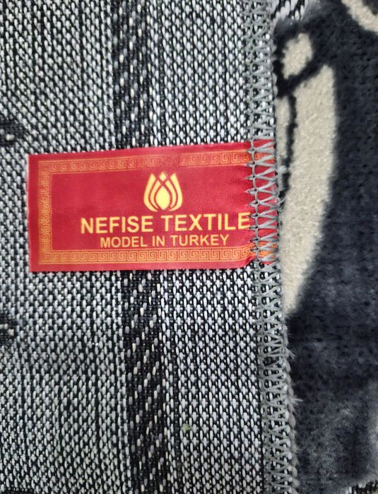 Продаётся коврик для намаза.новый. Хороший размер, Плотный ворс.