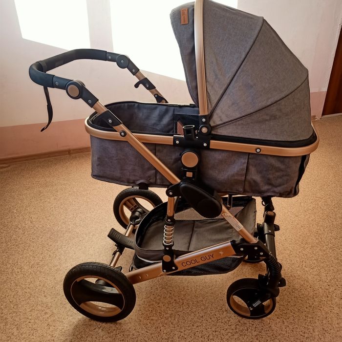 Продам детскую коляску