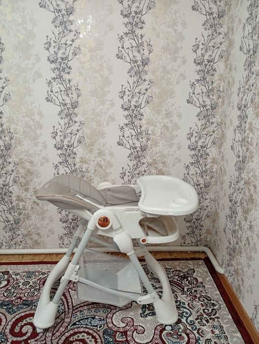 Bolalar ovqat stoli juda yaxshi narsa Holati zor