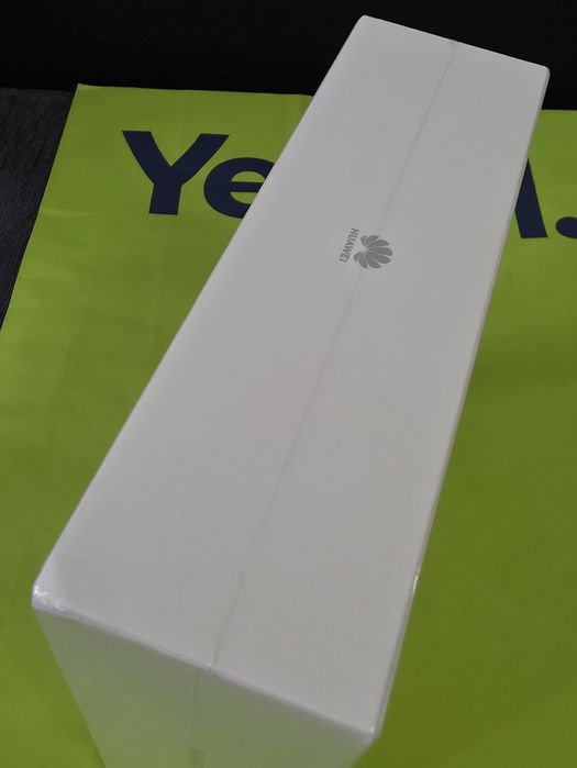 ЗАПЕЧАТАН 512GB Huawei Pura 80 ULTRA Yettel Гаранция 2029 Golden Black