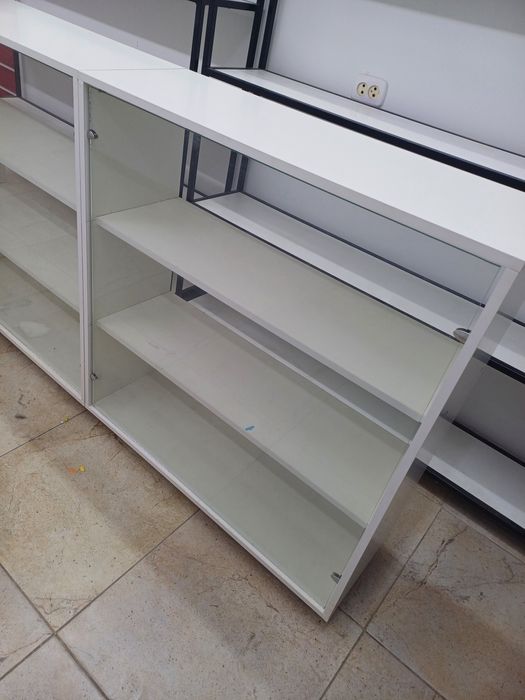 Витрина стекло лдсп