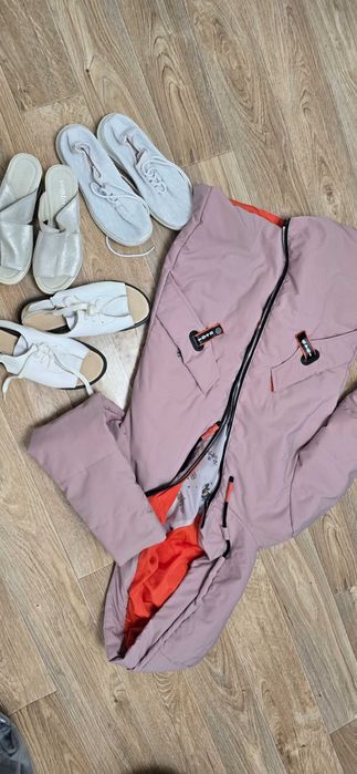 Отдам одежду даром