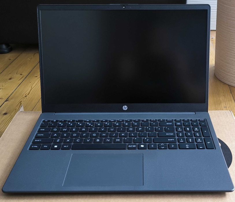 Laptop HP 255R G10 Ryzen 5, 16GB, 512GB