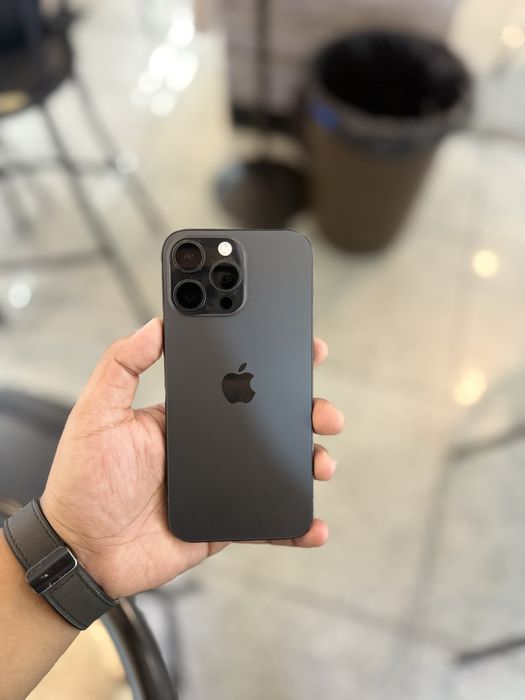 Продам iphone 16 pro max