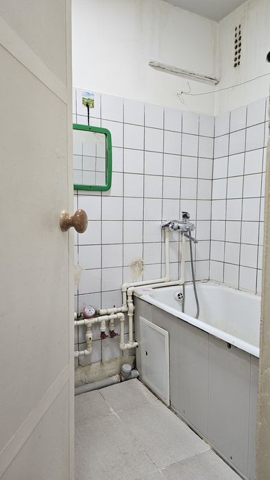 1 хонали сотилади