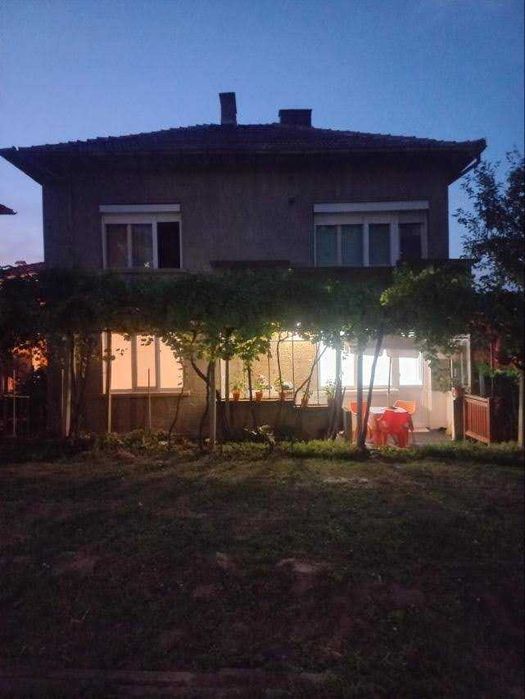 Продава се Къща в Горна Оряховица - 316 кв.м за 1330 €/кв.м - Снимка #22