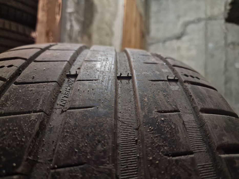 Гуми за Mercedes GLK AMG 20, 255/40/20,