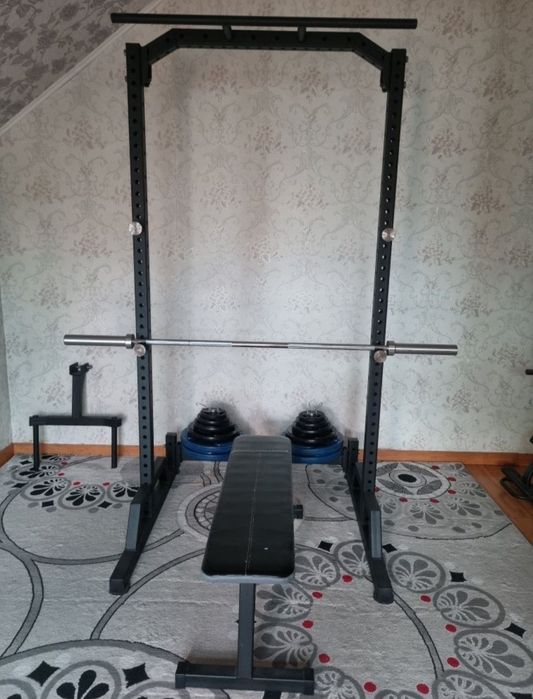 Турник Брусья Жим лёжа Приседания