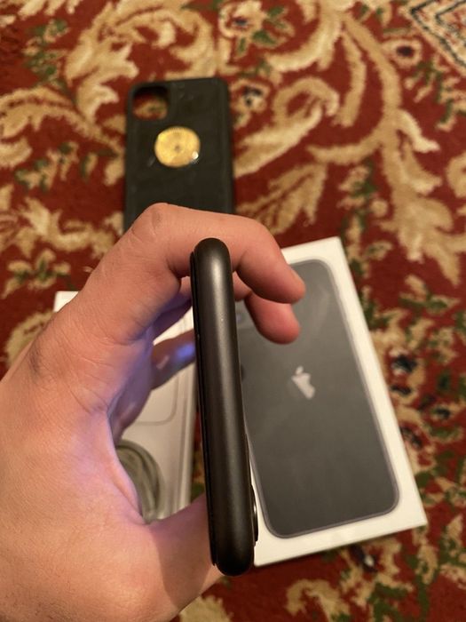 Iphone 11 в идеальном состоянии