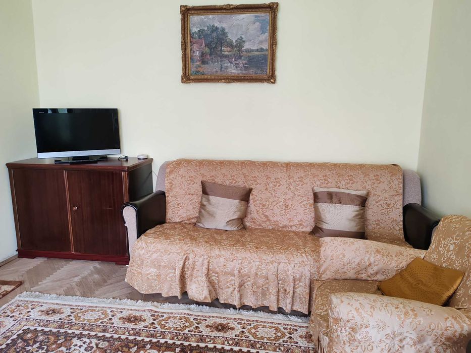 Inchiriere apartament 2 camere Pajura