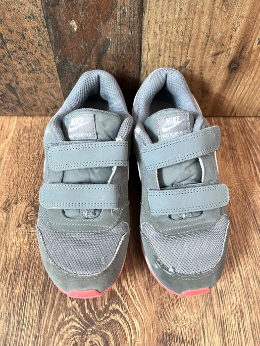 Маратонки Nike 30