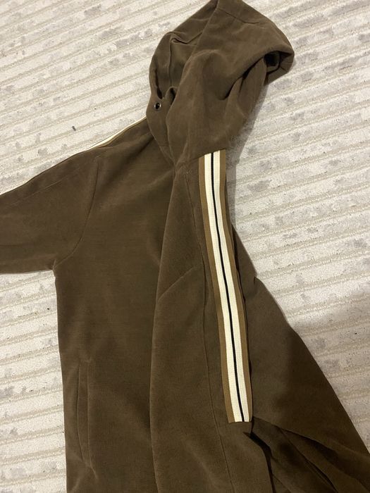 продам босс кофту