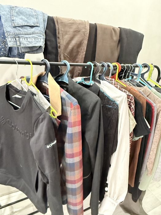 Одежда Б/У в идеальном состоянии