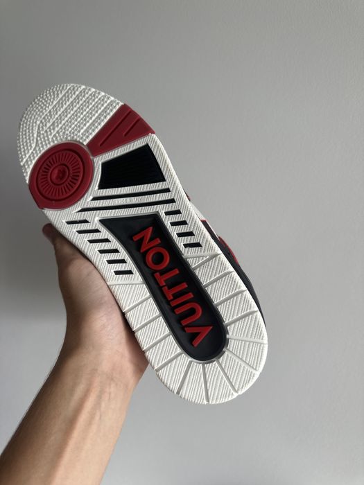 Adidiasi louis vuitton